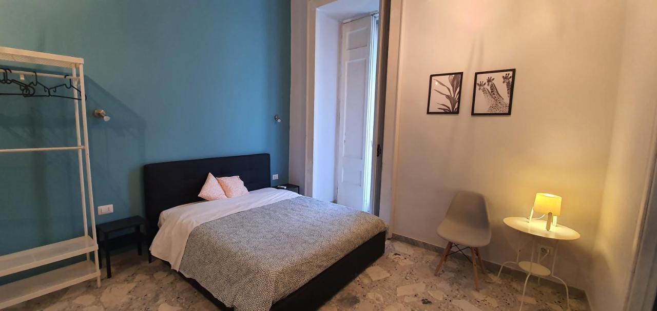 Sofia Rooms نابولي المظهر الخارجي الصورة