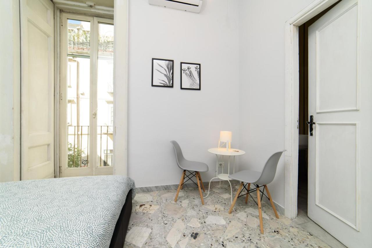 Sofia Rooms نابولي المظهر الخارجي الصورة