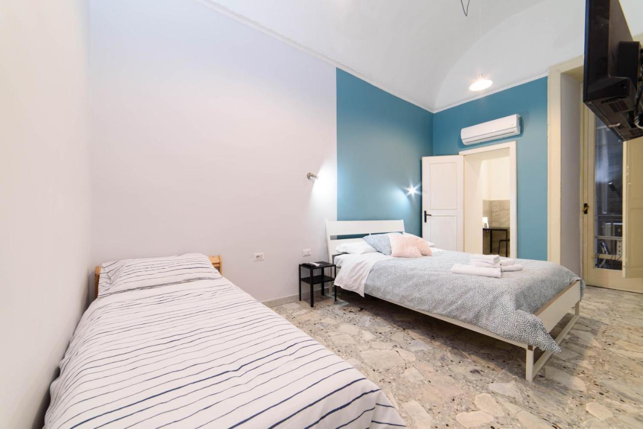 Sofia Rooms نابولي المظهر الخارجي الصورة