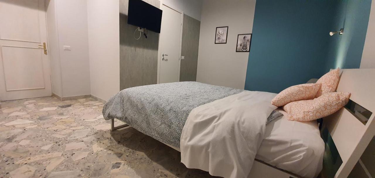 Sofia Rooms نابولي المظهر الخارجي الصورة