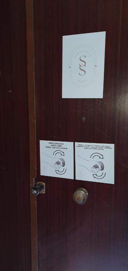 Sofia Rooms نابولي المظهر الخارجي الصورة