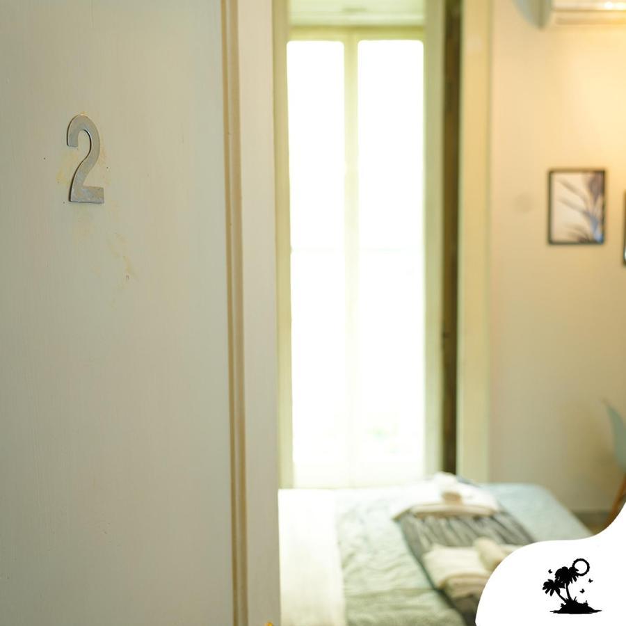 Sofia Rooms نابولي المظهر الخارجي الصورة