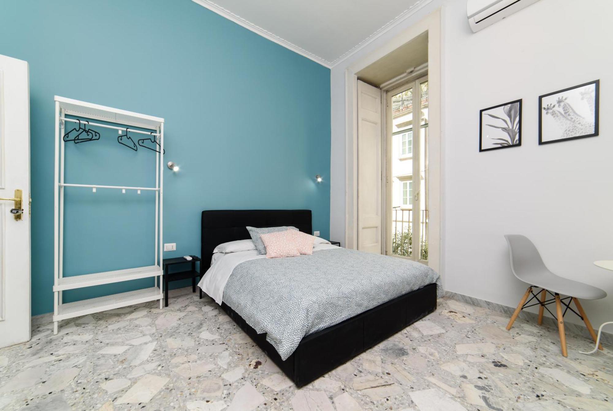 Sofia Rooms نابولي الغرفة الصورة